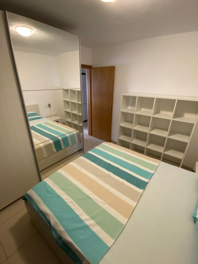 Apartments Kristina ミルナ エクステリア 写真